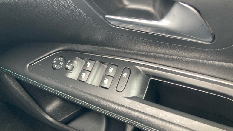 Peugeot 5008 1.5 BlueHDi Allure Premium+ 5dr Diesel Estate